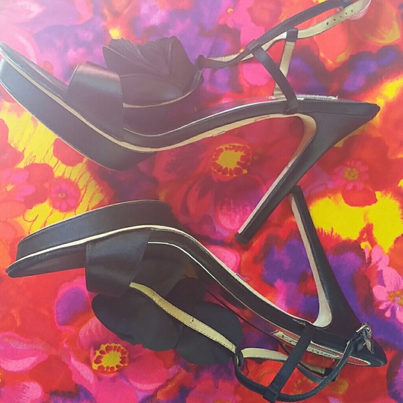 Bagley Mishka Heels - Picture 6 of 6